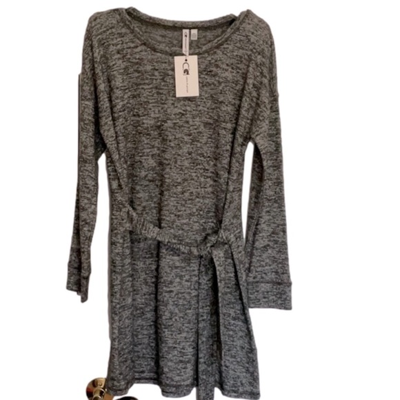 Cable & Gauge Dresses & Skirts - Cable & Gauge Lightweight Sweater Dress